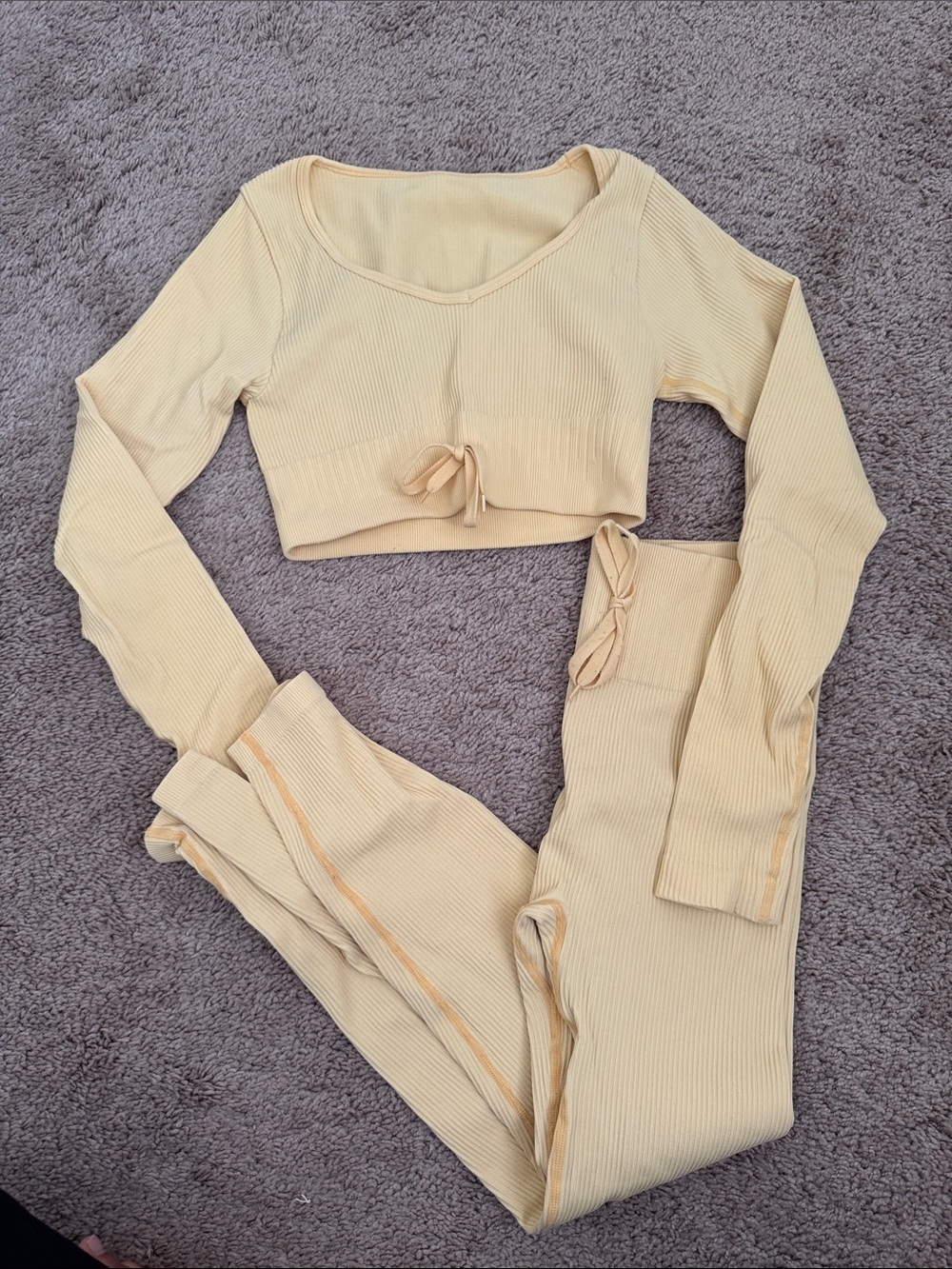 Ribbed Long-Sleeve Crop Top & High-Waist Legging Set - Cream
